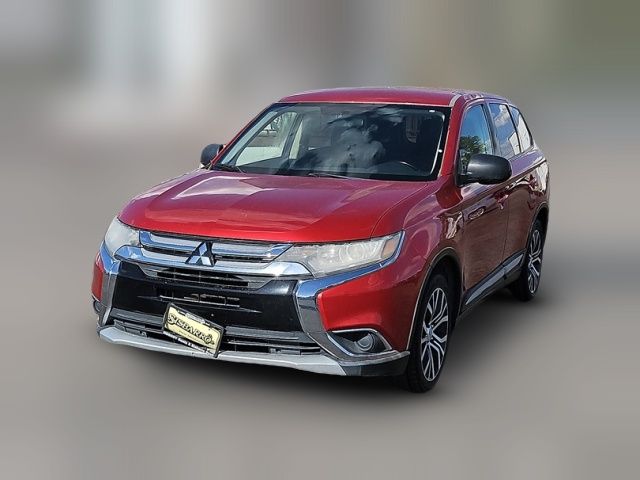 2016 Mitsubishi Outlander ES