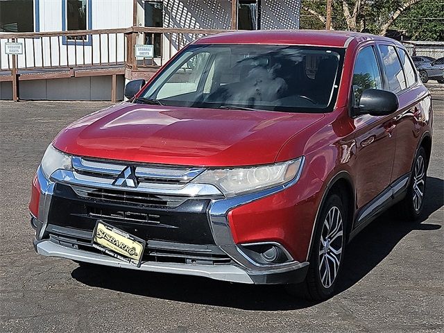 2016 Mitsubishi Outlander ES