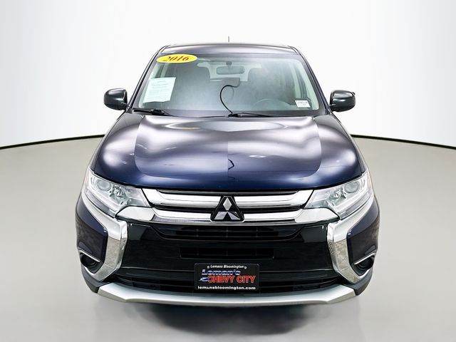 2016 Mitsubishi Outlander ES