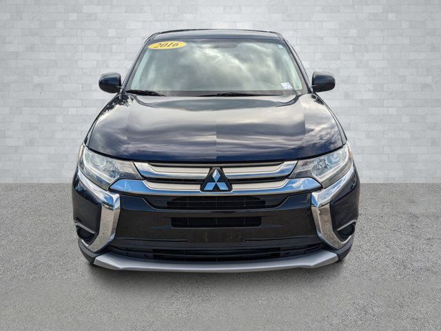 2016 Mitsubishi Outlander ES