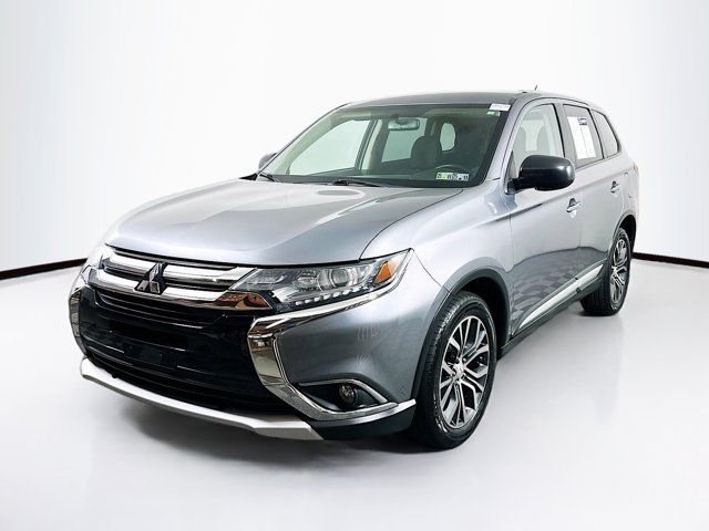 2016 Mitsubishi Outlander ES