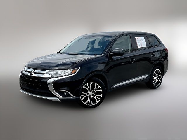 2016 Mitsubishi Outlander ES