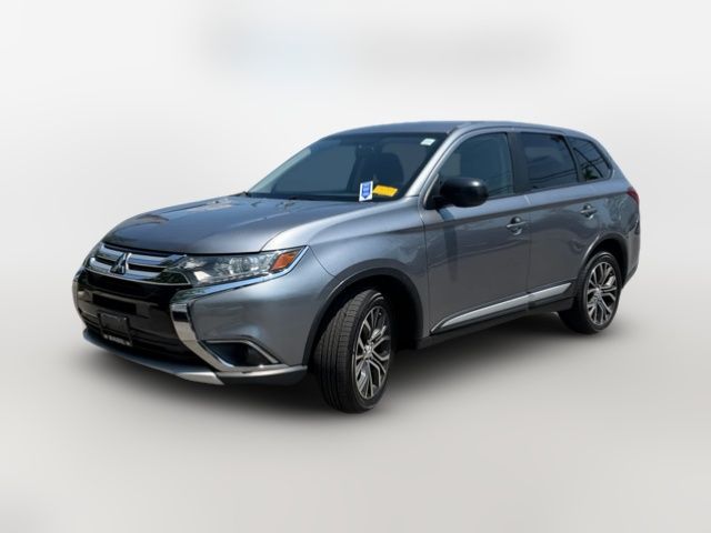 2016 Mitsubishi Outlander ES