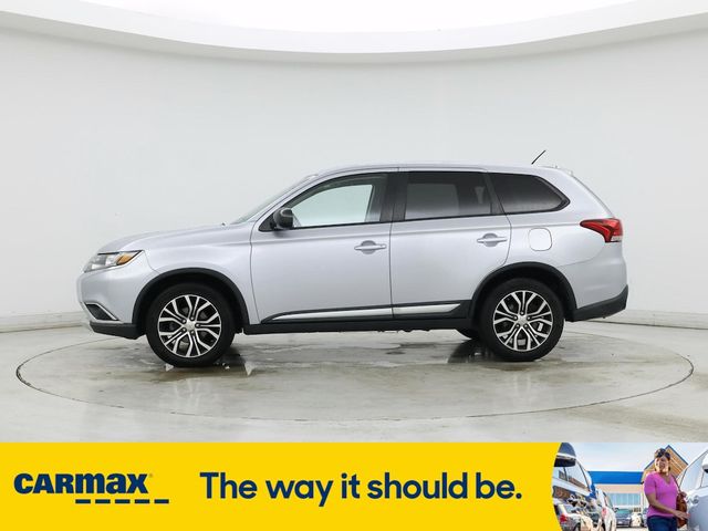 2016 Mitsubishi Outlander ES