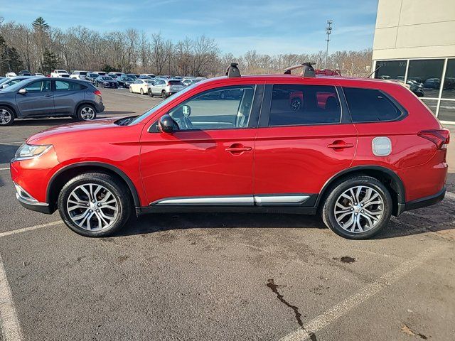 2016 Mitsubishi Outlander ES