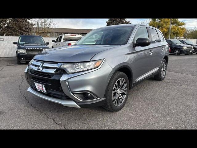 2016 Mitsubishi Outlander ES