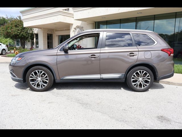 2016 Mitsubishi Outlander GT