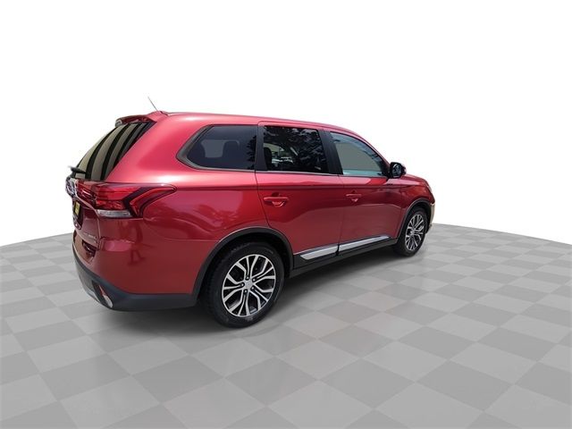2016 Mitsubishi Outlander SE