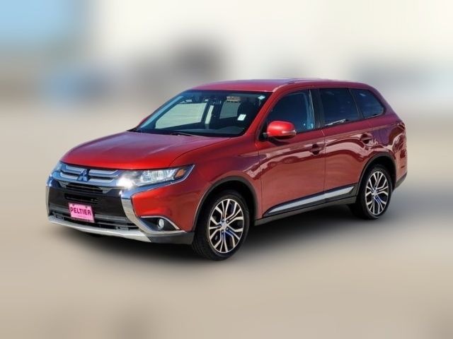 2016 Mitsubishi Outlander SE