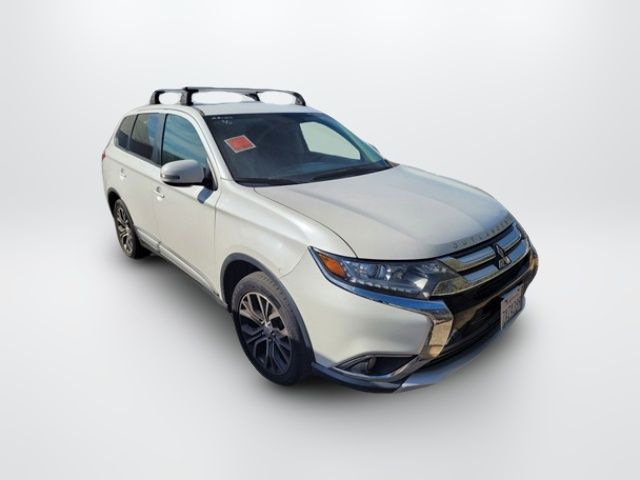 2016 Mitsubishi Outlander 