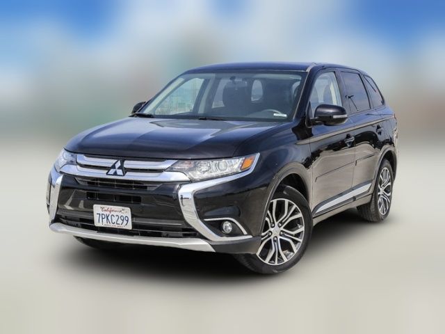 2016 Mitsubishi Outlander SE