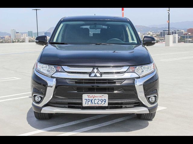 2016 Mitsubishi Outlander SE