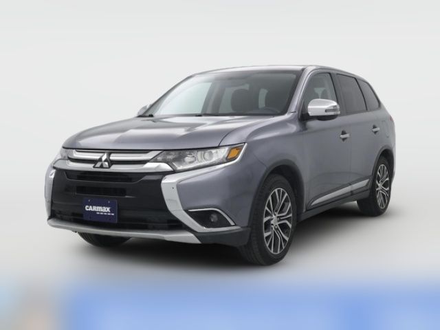 2016 Mitsubishi Outlander SE