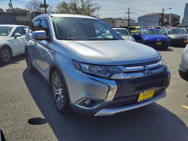 2016 Mitsubishi Outlander SEL