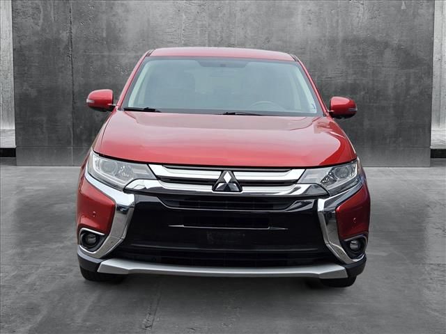 2016 Mitsubishi Outlander SE