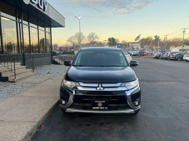 2016 Mitsubishi Outlander SE