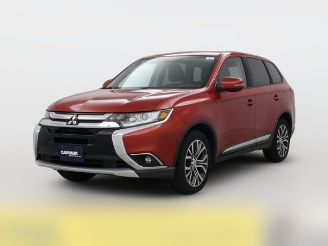 2016 Mitsubishi Outlander SE