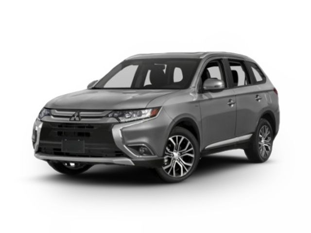 2016 Mitsubishi Outlander SE