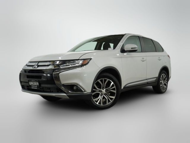 2016 Mitsubishi Outlander SE