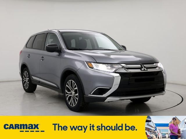 2016 Mitsubishi Outlander SE