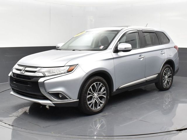 2016 Mitsubishi Outlander SE