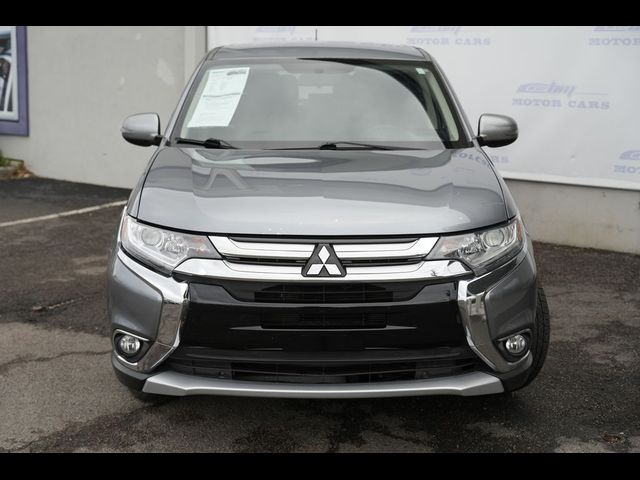 2016 Mitsubishi Outlander SE