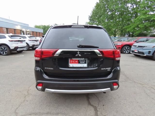 2016 Mitsubishi Outlander SEL