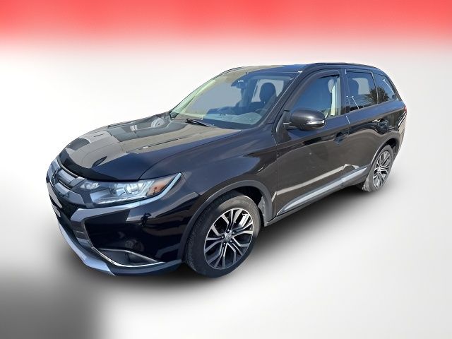 2016 Mitsubishi Outlander 