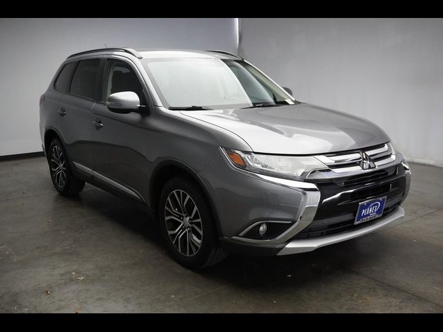 2016 Mitsubishi Outlander SEL