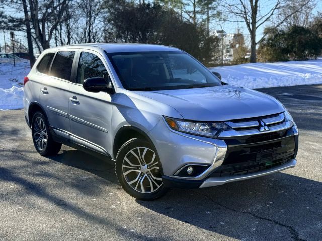 2016 Mitsubishi Outlander SEL