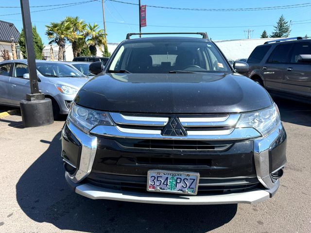 2016 Mitsubishi Outlander SE