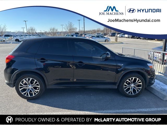 2016 Mitsubishi Outlander Sport ES 2.4