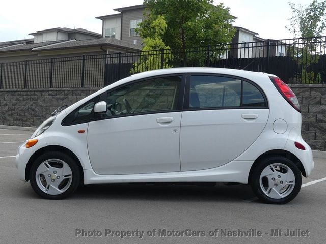 2016 Mitsubishi i-MiEV ES