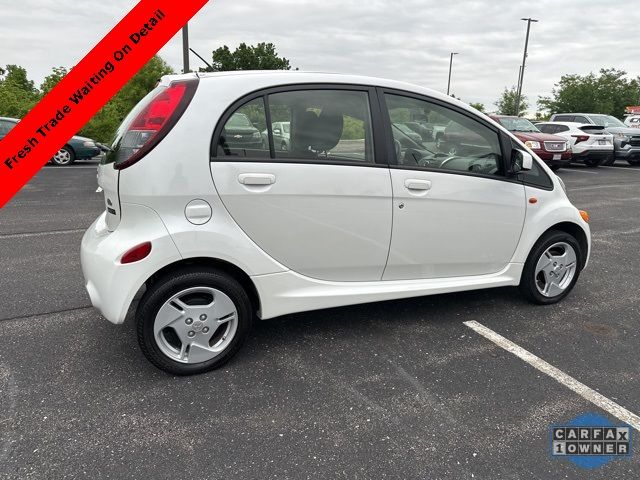 2016 Mitsubishi i-MiEV ES