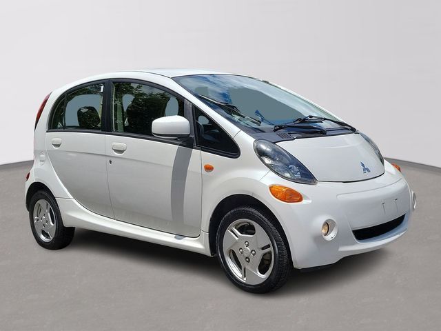 2016 Mitsubishi i-MiEV ES