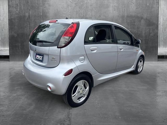 2016 Mitsubishi i-MiEV ES