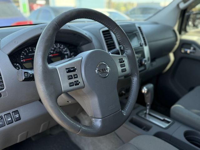 2016 Nissan Frontier SV