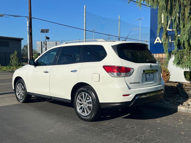 2016 Nissan Pathfinder 