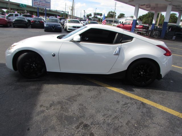 2016 Nissan 370Z Base