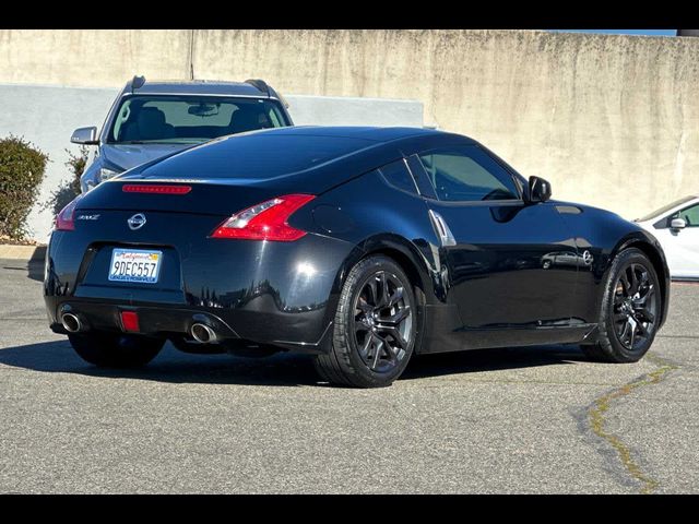 2016 Nissan 370Z Base