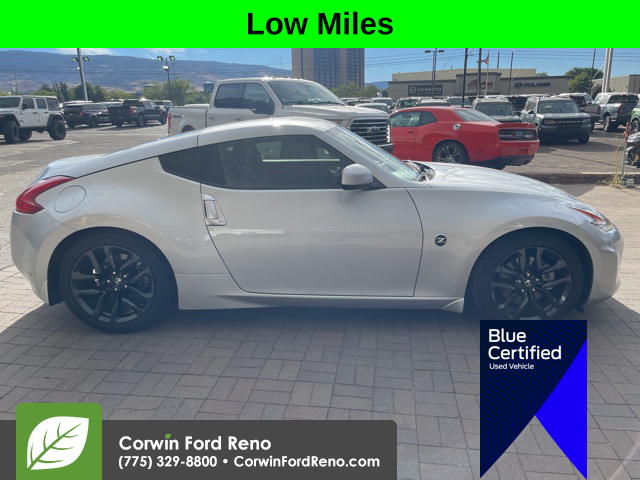 2016 Nissan 370Z Base