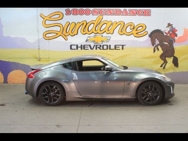 2016 Nissan 370Z Base