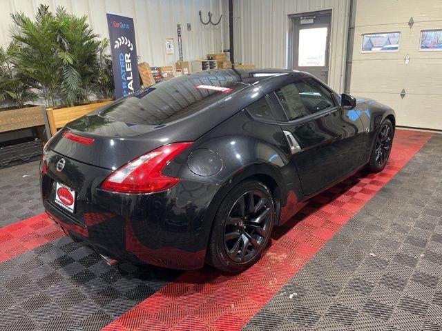 2016 Nissan 370Z Base