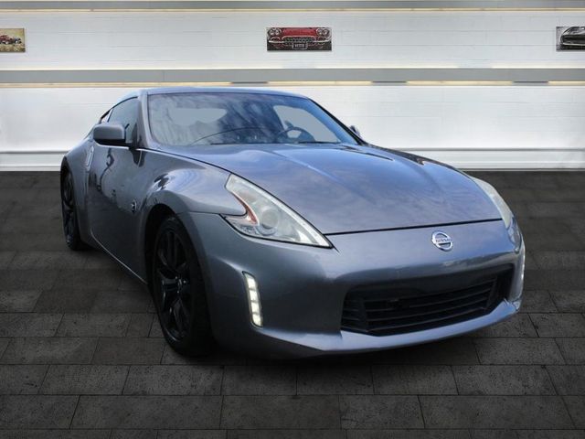 2016 Nissan 370Z Base