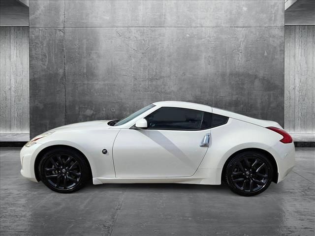 2016 Nissan 370Z Base