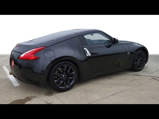 2016 Nissan 370Z Base