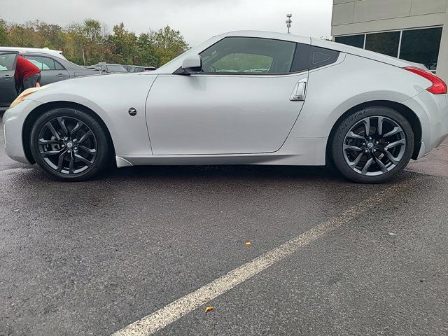 2016 Nissan 370Z Base