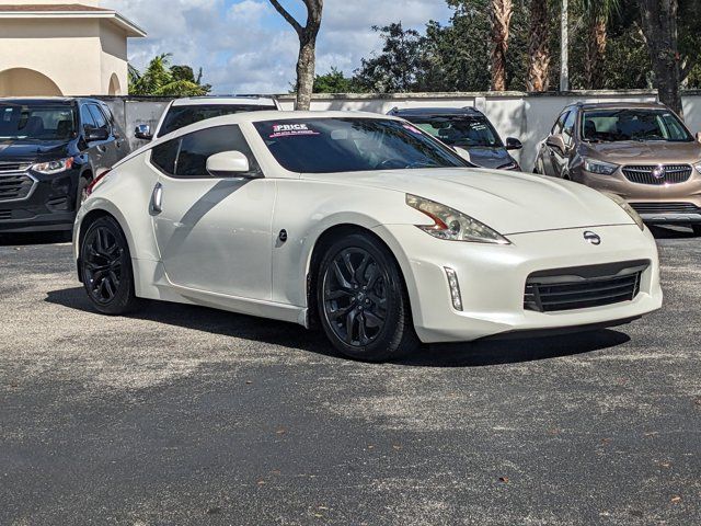 2016 Nissan 370Z Base