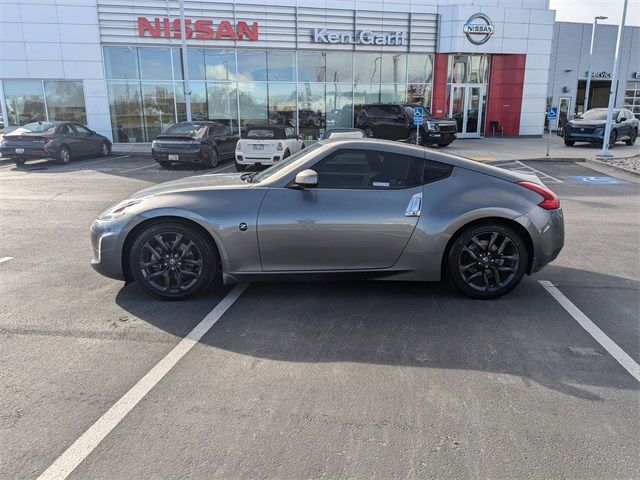 2016 Nissan 370Z Base