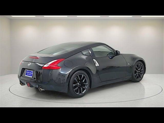 2016 Nissan 370Z Base